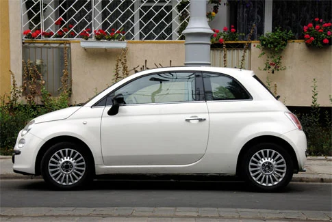fiat 500 weißer Fiat 500 – Beispiel für Gebrauchtwagenankauf Telgte